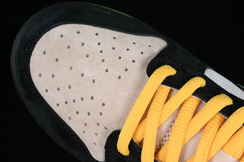 All Categories Nk SB Dunk Series Nk SB Dunk Low Low-top sneakers The Powerpuff Girls x Nk Dunk SB Low Powerpuff Girls joint black and green SB low-top casual sneakers GP5532-063